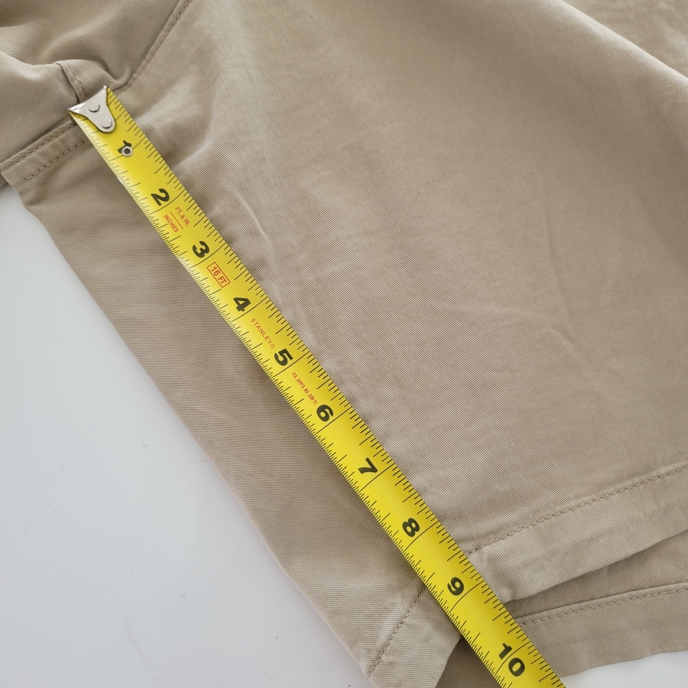 Gap Men's  Shorts 10" Essential Khaki Size 38 - Picture 11 of 13